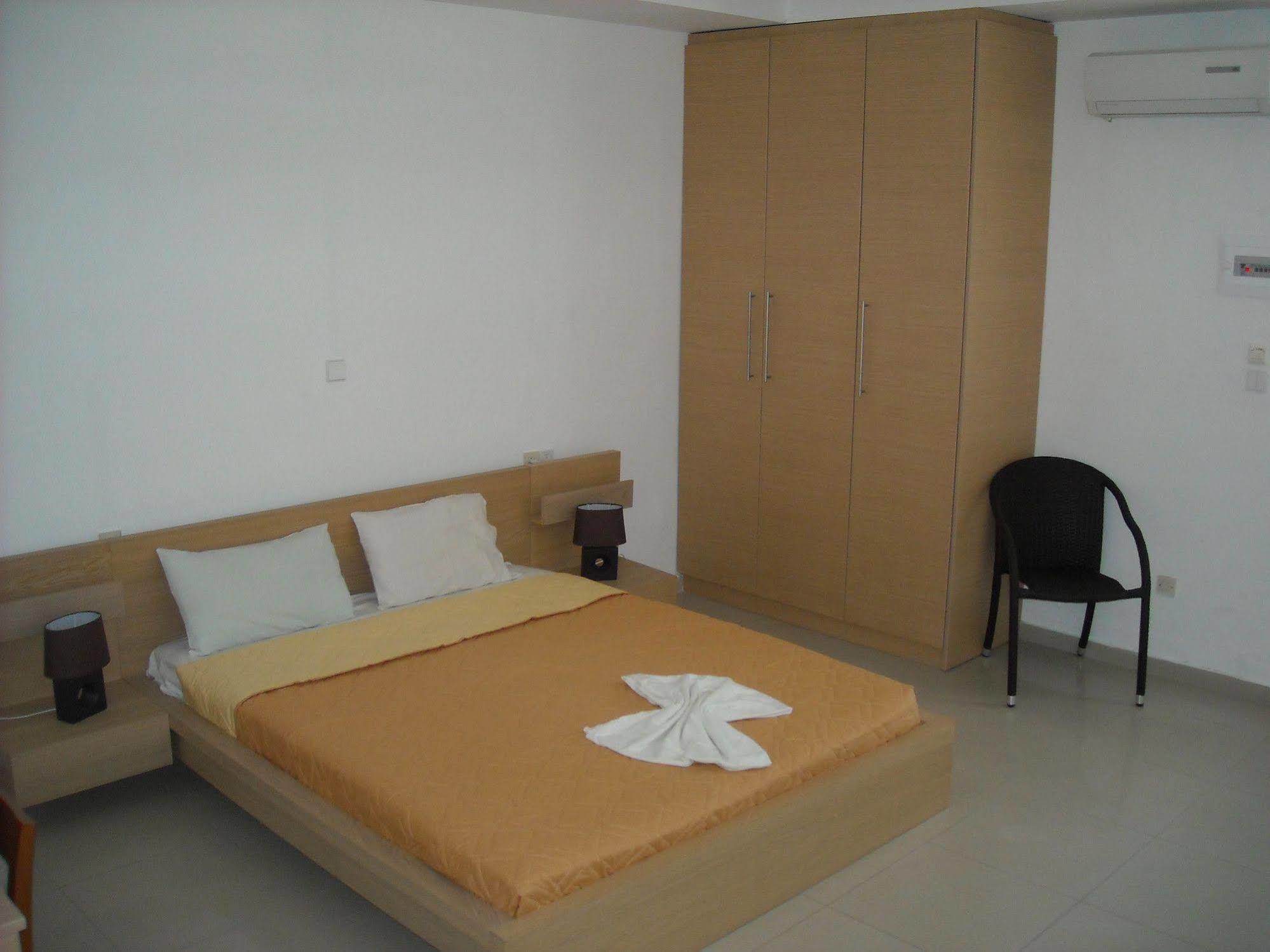 Thalia Hotel Pefki  Екстер'єр фото